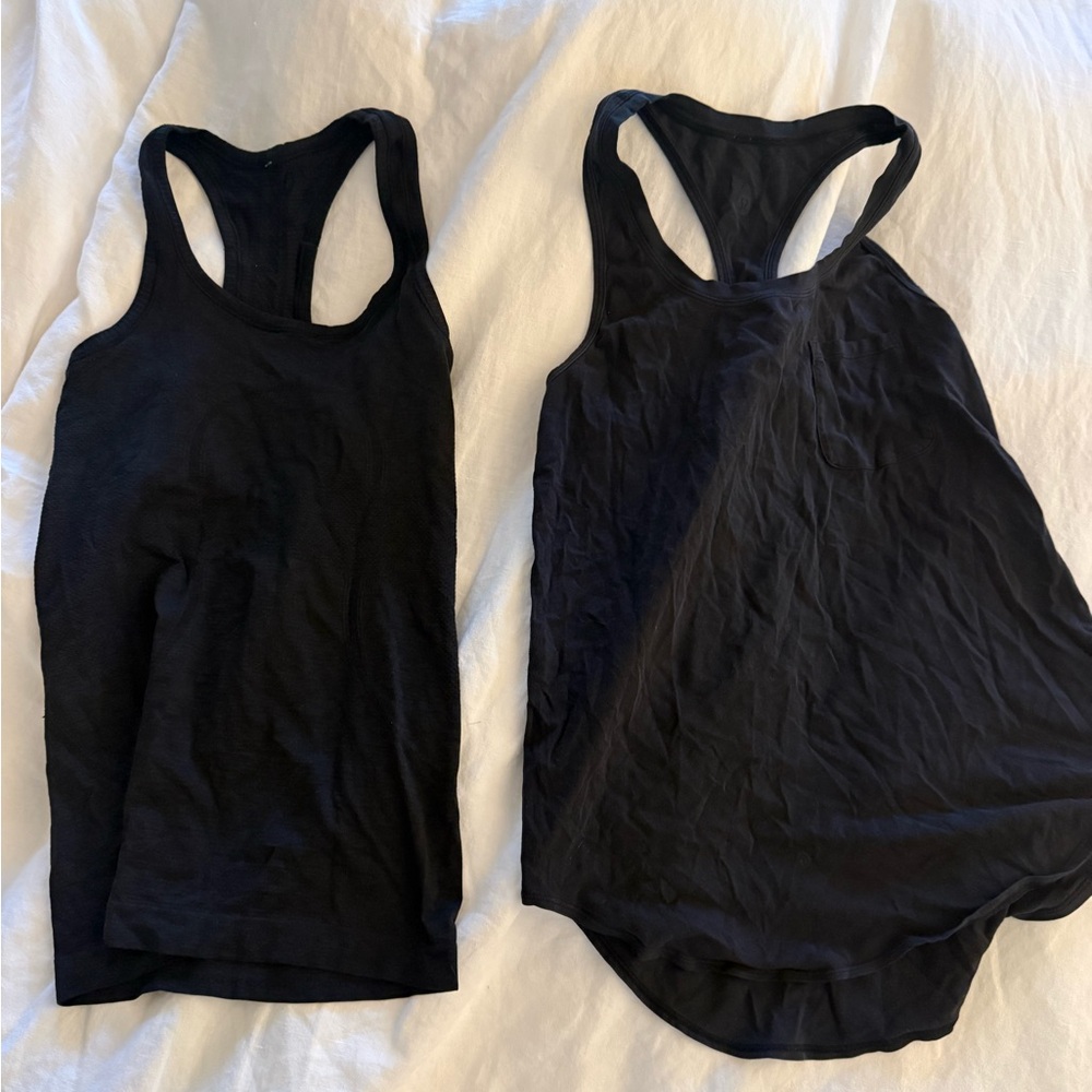 Lululemon tank top — set of 2